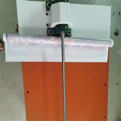 700 MM Roll Width Semi Automatic Oil Painting Paper Calender Máy máy cuộn giấy
